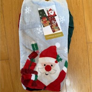 Isaac Mizrahi Festive Towels